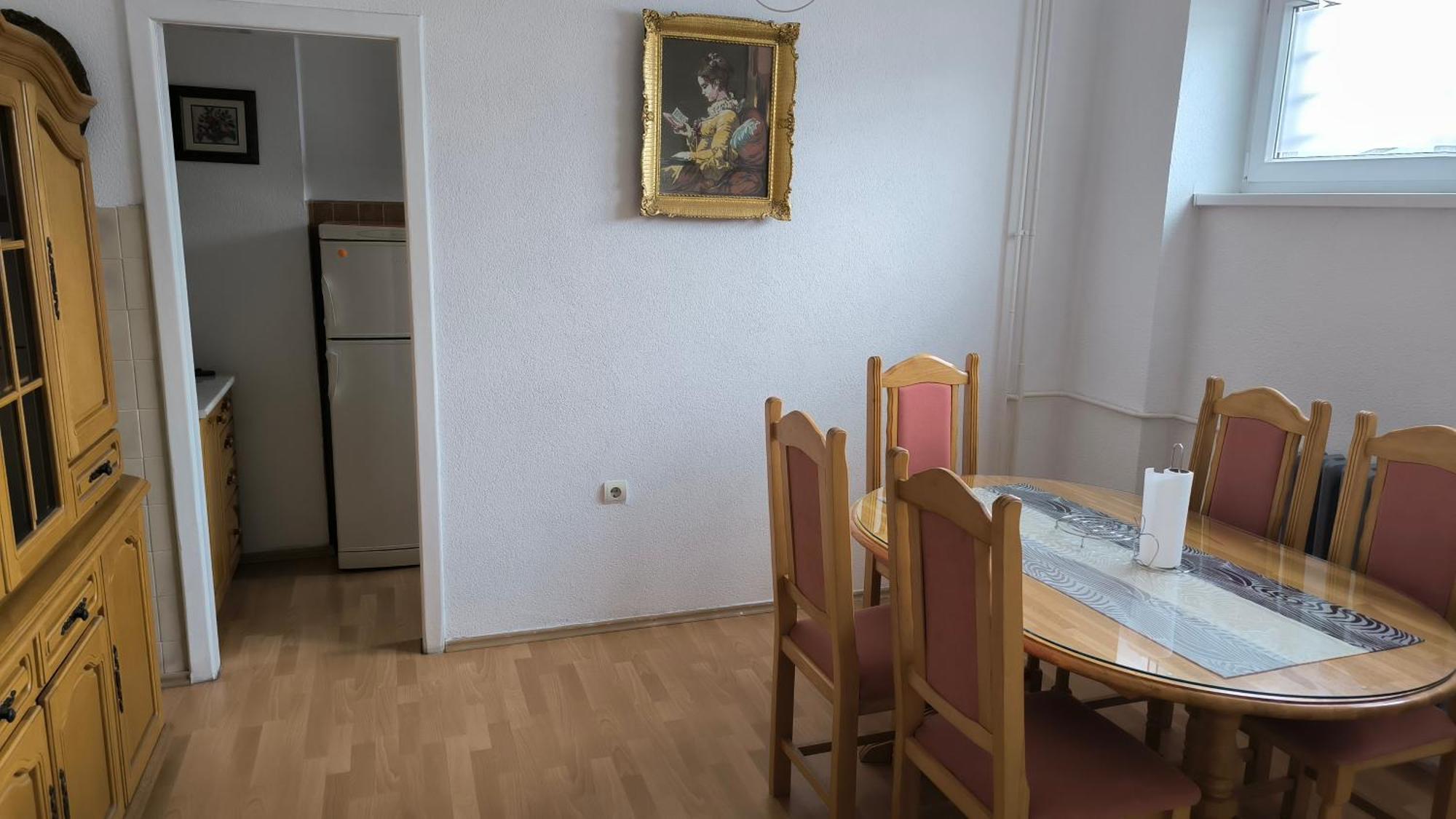 Trosoban Stan U Zenici Leilighet Zenica Eksteriør bilde